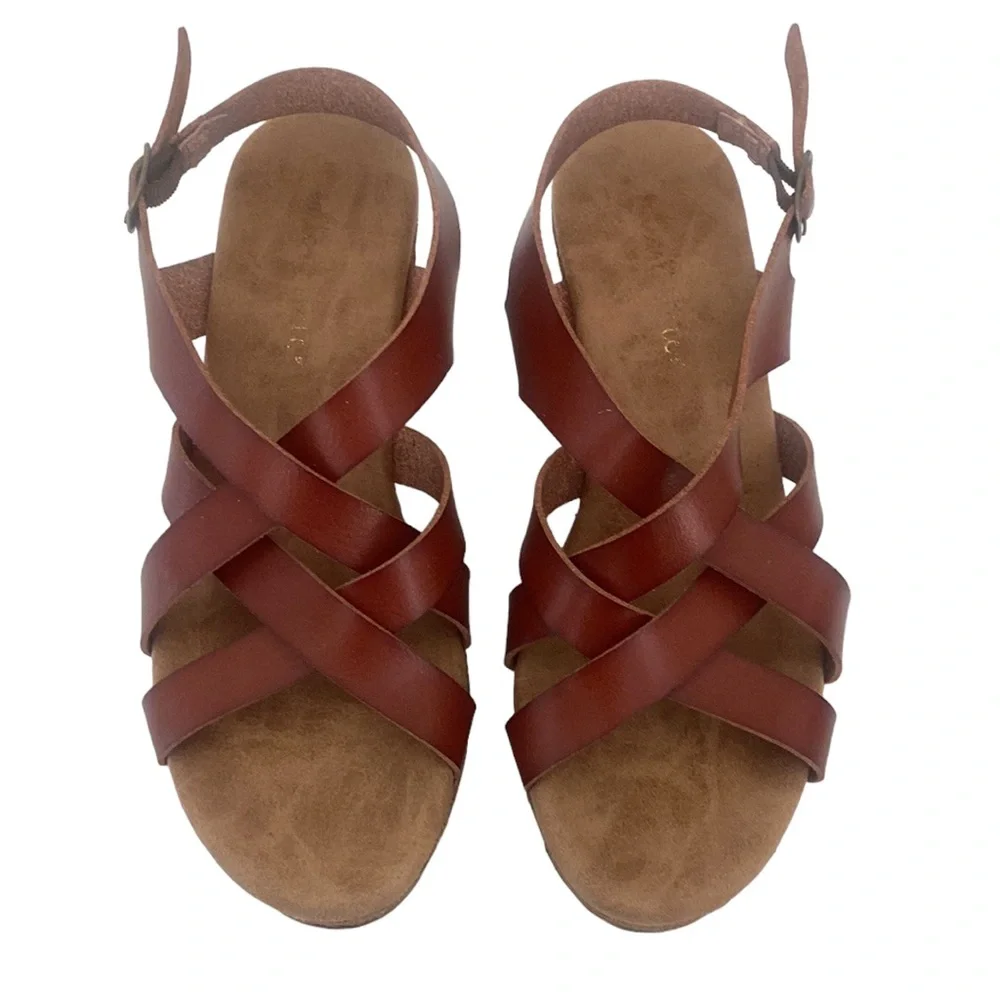 Altar’d State Aubrey Brown Leather Wedge Sandals